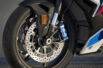 BMW M 1000 R 2023 - Bild 19 BMW M 1000 R 2023 - Bild 19
