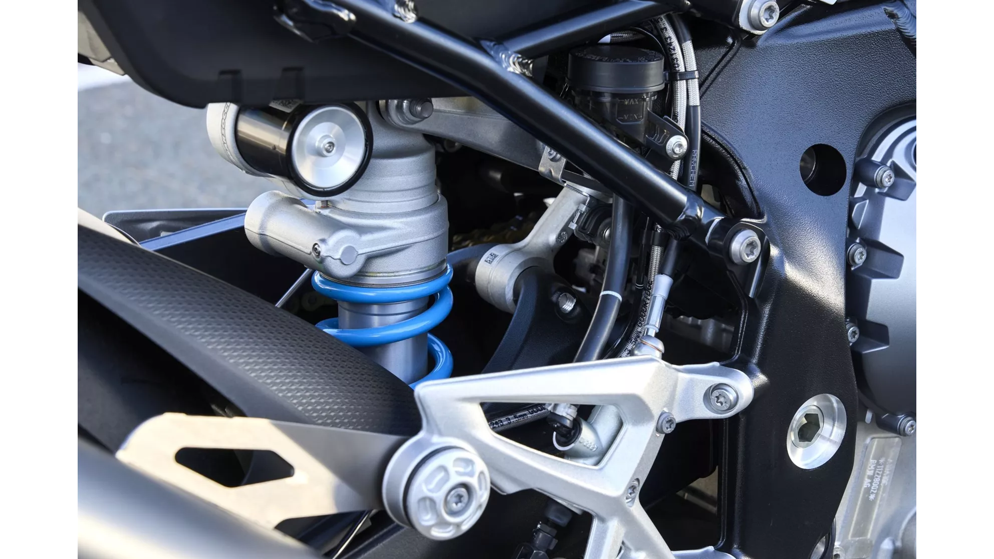 BMW M 1000 R - Image 17 BMW M 1000 R - Image 17