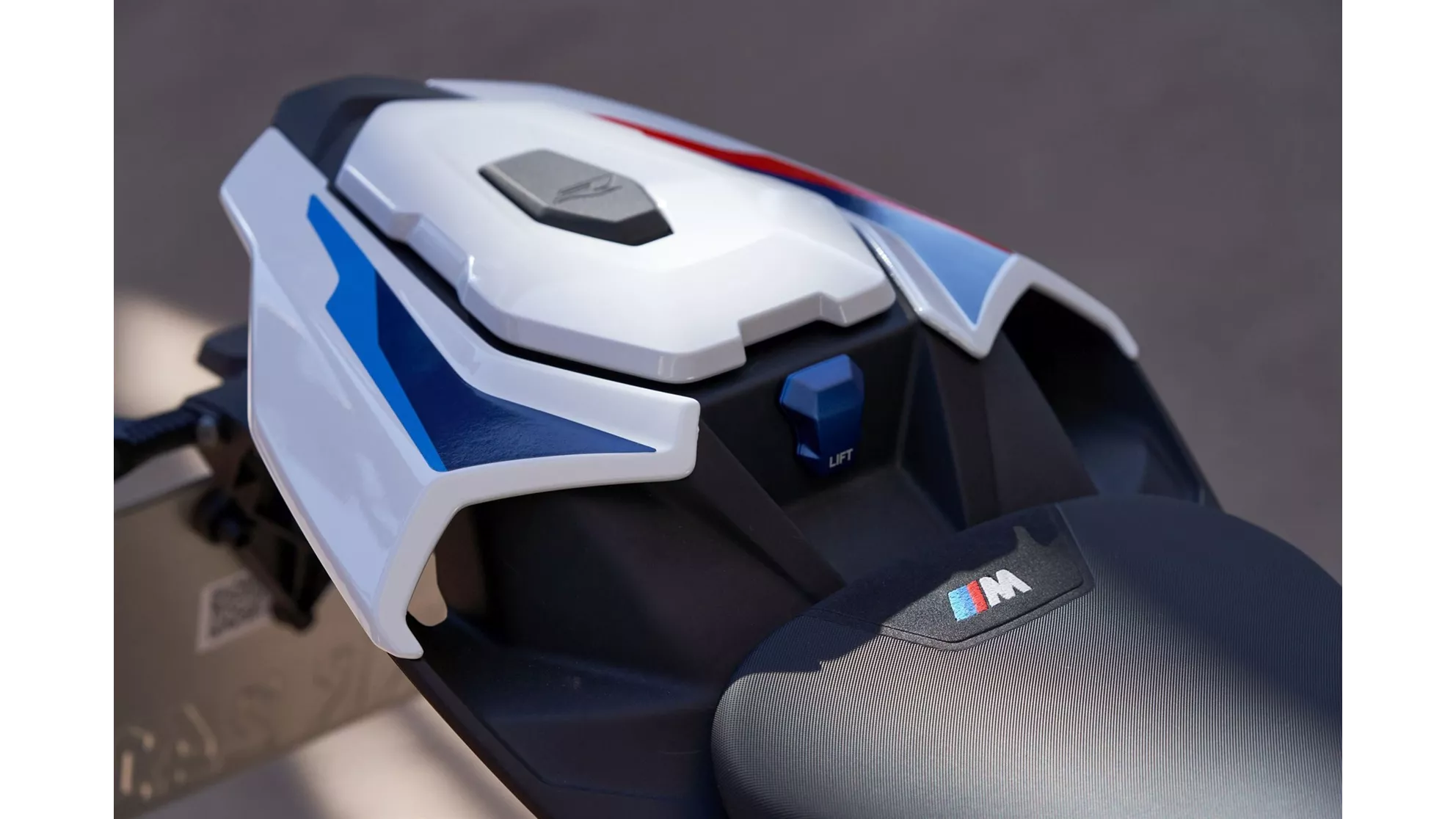 BMW S 1000 R - Image 9 BMW S 1000 R - Image 9