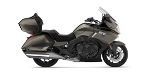 Honda GL 1800 Goldwing Tour DCT 2019 vs BMW K 1600 Grand America 2023 Honda GL 1800 Goldwing Tour DCT 2019 vs BMW K 1600 Grand America 2023
