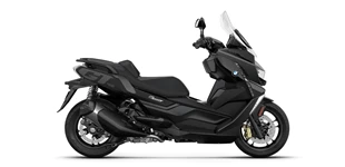 Piaggio Beverly 400 S 2025 vs BMW C 400 GT 2023 Piaggio Beverly 400 S 2025 vs BMW C 400 GT 2023