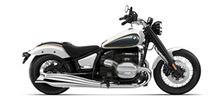 Triumph Rocket III Roadster 2014 vs BMW R 18 2023