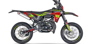 Sherco Red One SM-RS 2023 vs Royal Enfield Interceptor 650 2023