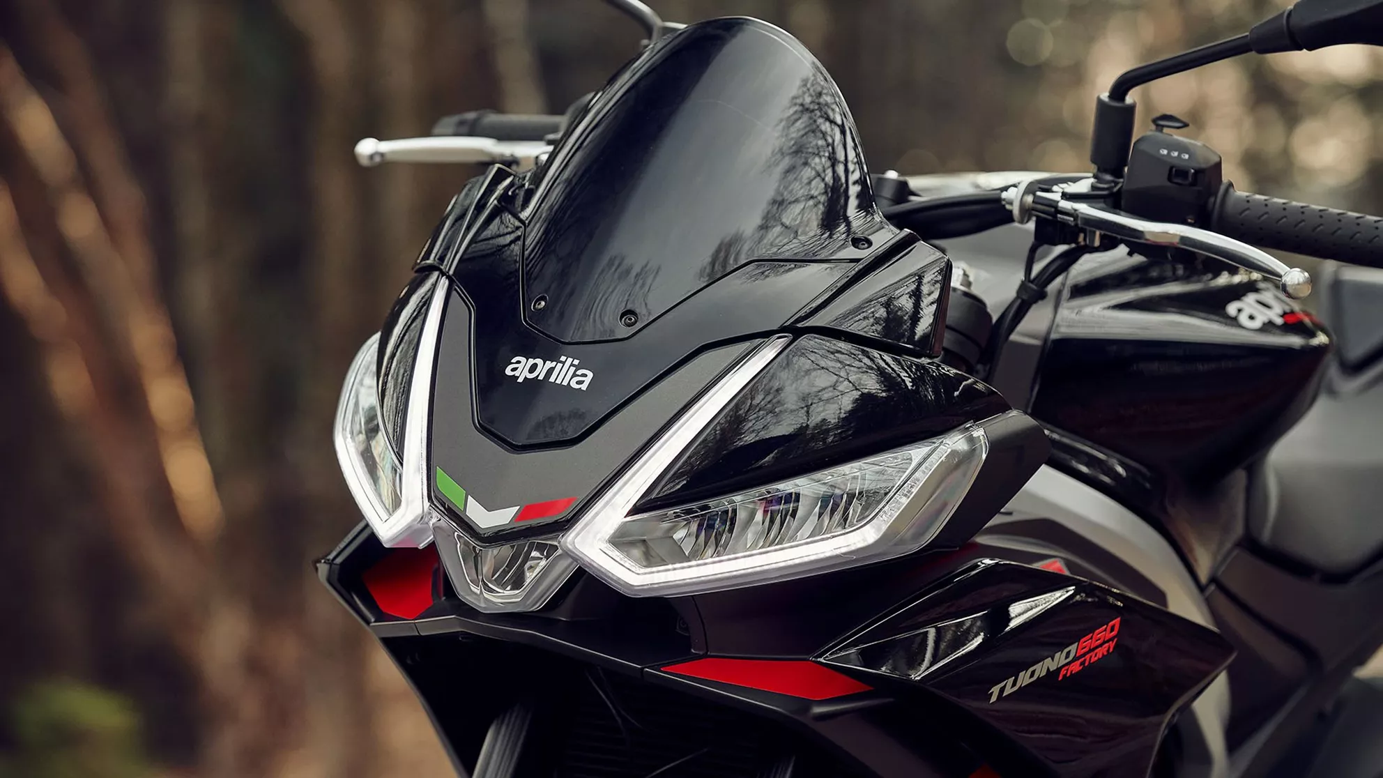 Aprilia Tuono 660 Factory - Image 1 Aprilia Tuono 660 Factory - Image 1