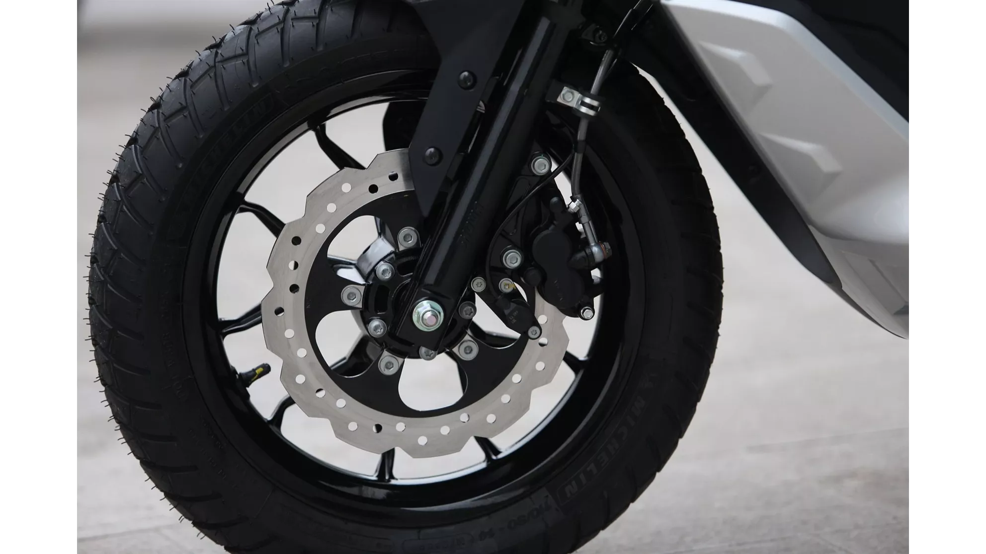 Aprilia SR GT 125 - Image 5 Aprilia SR GT 125 - Image 5