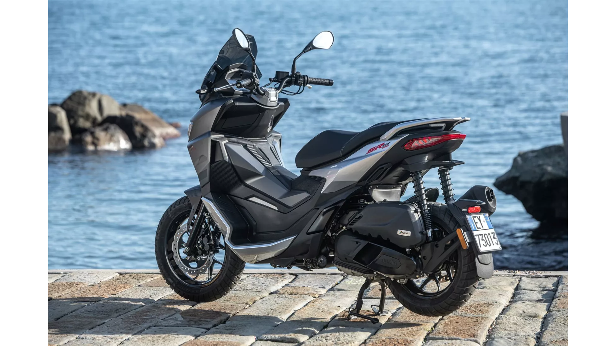 Aprilia SR GT 125 - Image 7 Aprilia SR GT 125 - Image 7