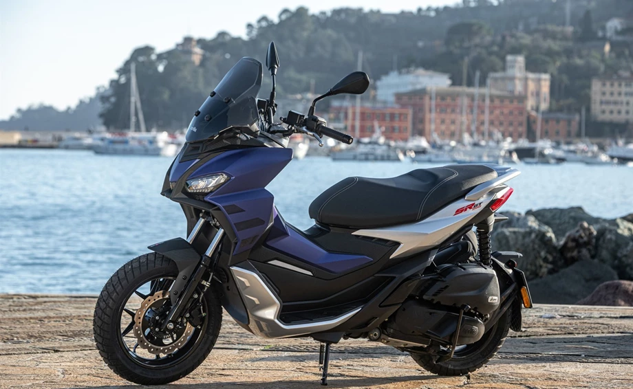 Aprilia SR GT 200 Bild 2: Aprilia SR GT 200