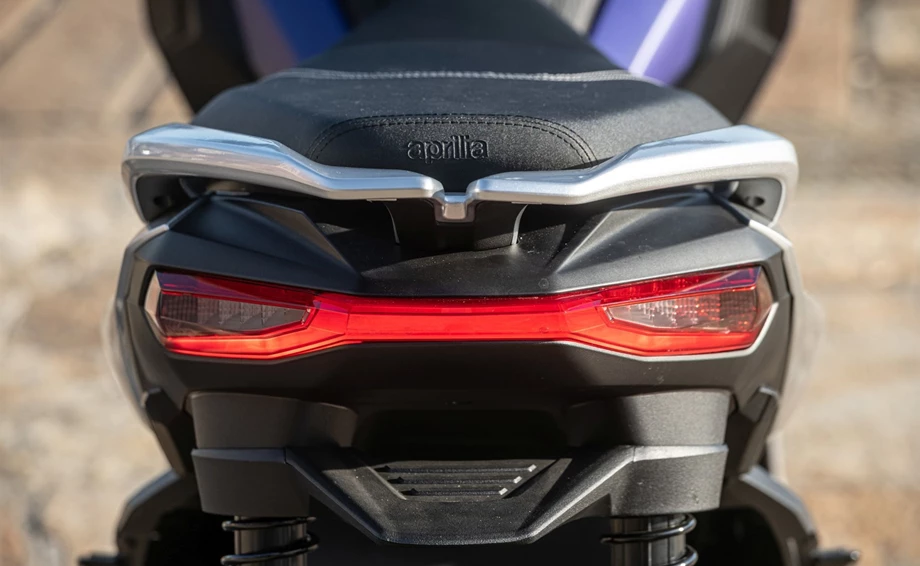 Aprilia SR GT 200 Bild 9: Aprilia SR GT 200