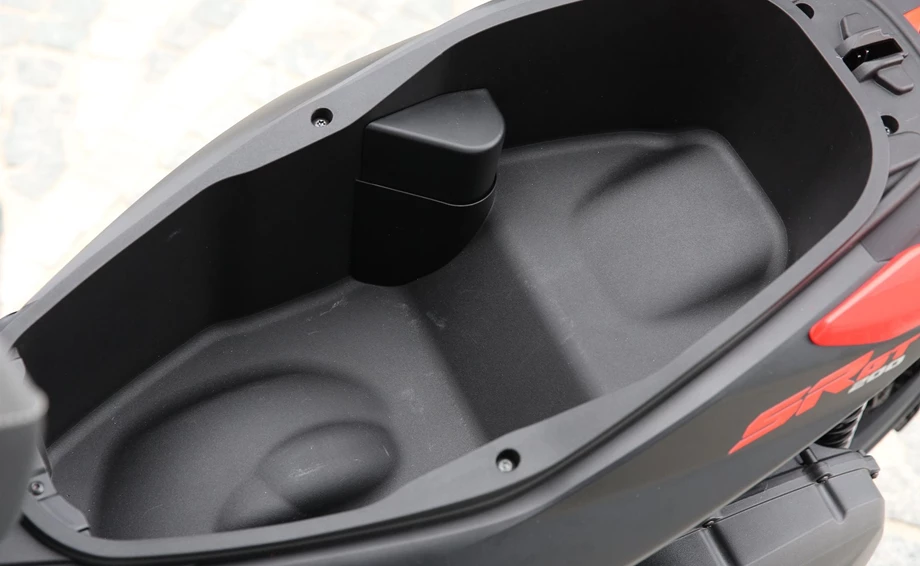 Aprilia SR GT 200 Bild 13: Aprilia SR GT 200