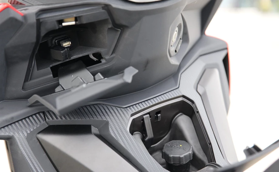 Aprilia SR GT 200 Bild 17: Aprilia SR GT 200