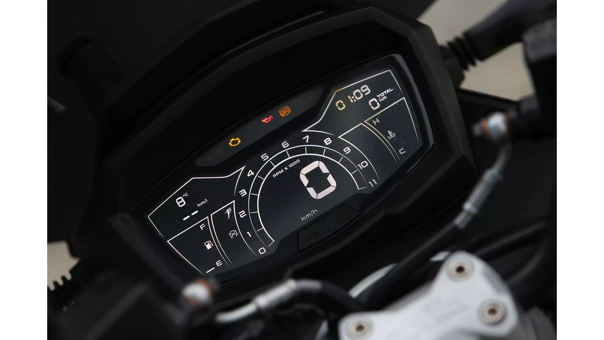 Aprilia SR GT Sport 125 - Image 8 Aprilia SR GT Sport 125 - Image 8