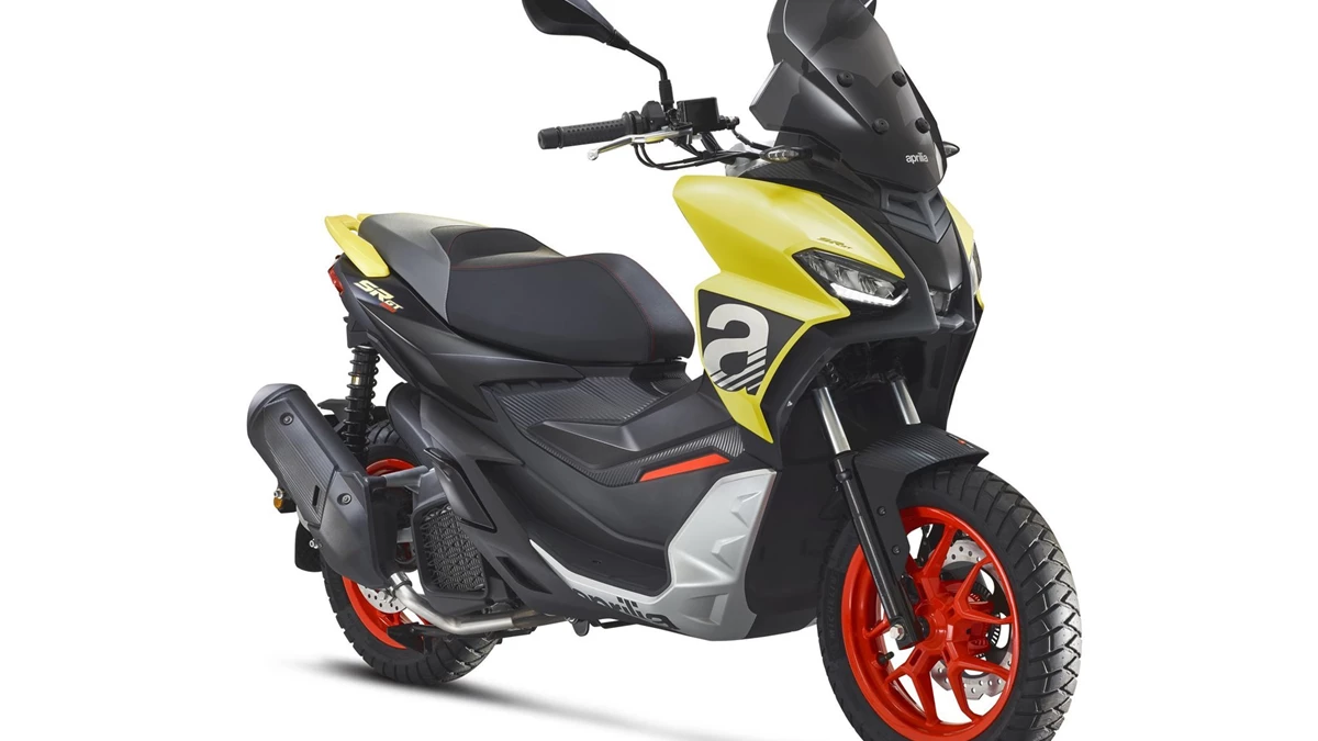 Aprilia SR GT Sport 125 Bild 15: Aprilia SR GT Sport 125