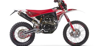 Honda CRF300 Rally 2022 vs Fantic XEF 250 Trail 2023