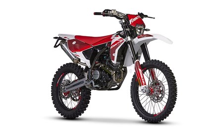 XEF 125 Performance