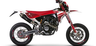 Beta RR 125 2T 2024 vs Fantic XMF 125 Competition 2023