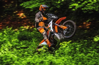 KTM 890 Adventure R 2024 - Bild 3 KTM 890 Adventure R 2024 - Bild 3