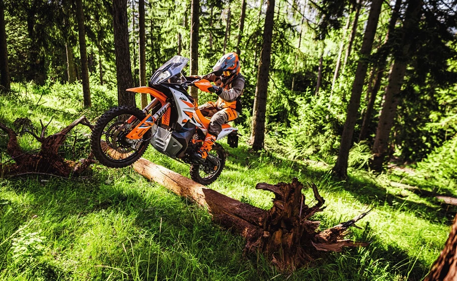 KTM 890 Adventure R Bild 17: KTM 890 Adventure R
