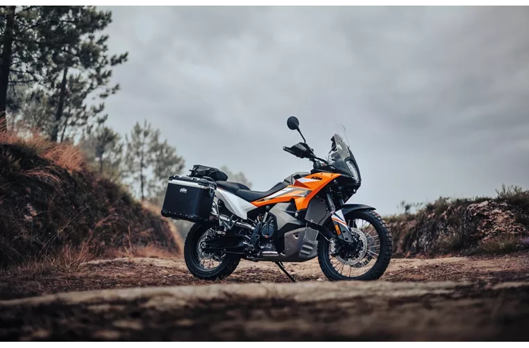 KTM 890 Adventure 2024 KTM 890 Adventure 2024