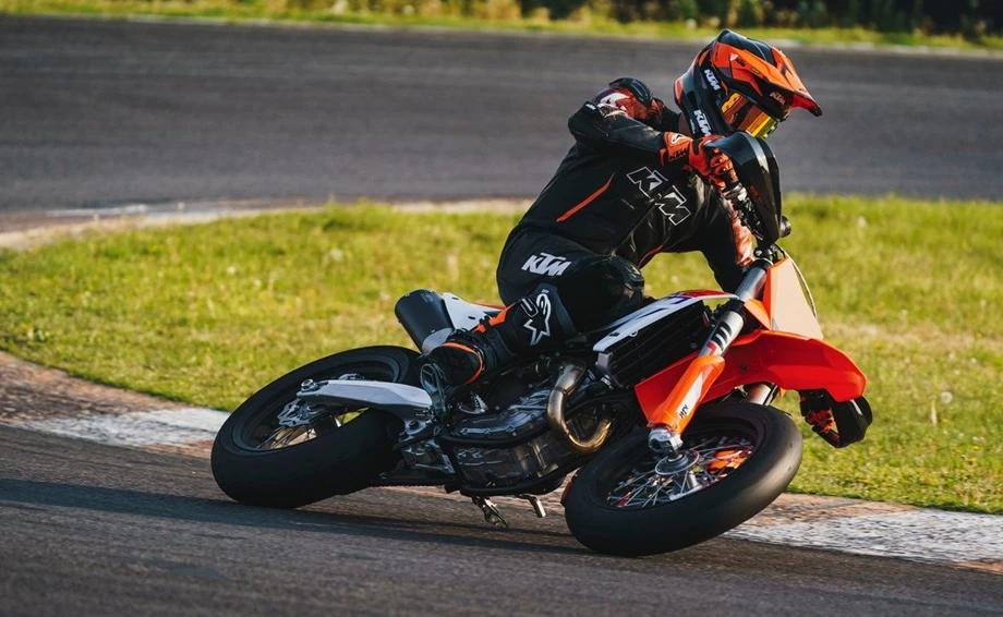 KTM 450 SMR Bild 2: KTM 450 SMR