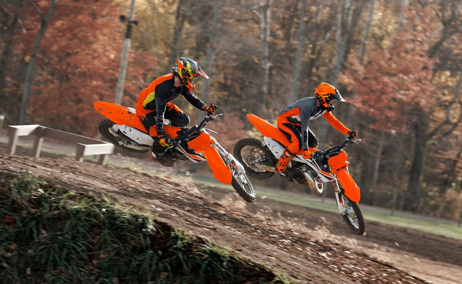 KTM 250 SX-F Bild 2: KTM 250 SX-F
