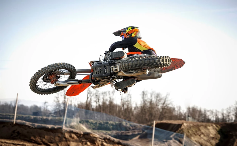 KTM 350 SX-F Bild 8: KTM 350 SX-F