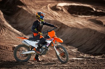 KTM 350 SX-F 2024 - Bild 4 KTM 350 SX-F 2024 - Bild 4