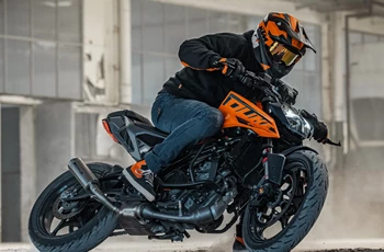 KTM 125 Duke 2024 - Bild 20 KTM 125 Duke 2024 - Bild 20