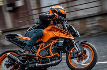 KTM 390 Duke 2024 - Bild 19 KTM 390 Duke 2024 - Bild 19