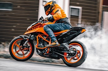 KTM 390 Duke 2024 - Bild 22 KTM 390 Duke 2024 - Bild 22
