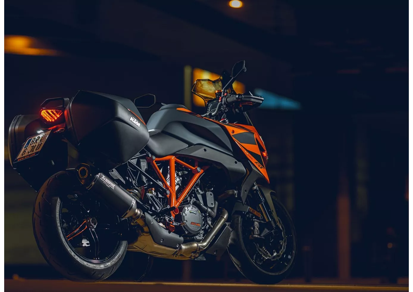 KTM 1290 Super Duke GT 2024 KTM 1290 Super Duke GT 2024