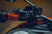 KTM 1290 Super Duke GT 2024 - Bild 9 KTM 1290 Super Duke GT 2024 - Bild 9