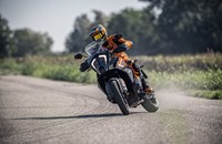 KTM 1290 Super Adventure S 2024 - Bild 3