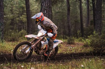KTM 500 EXC-F SIX DAYS 2024 - Bild 13 KTM 500 EXC-F SIX DAYS 2024 - Bild 13