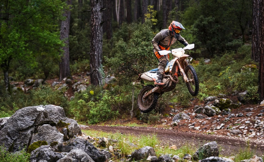 KTM 500 EXC-F SIX DAYS Bild 3: KTM 500 EXC-F SIX DAYS