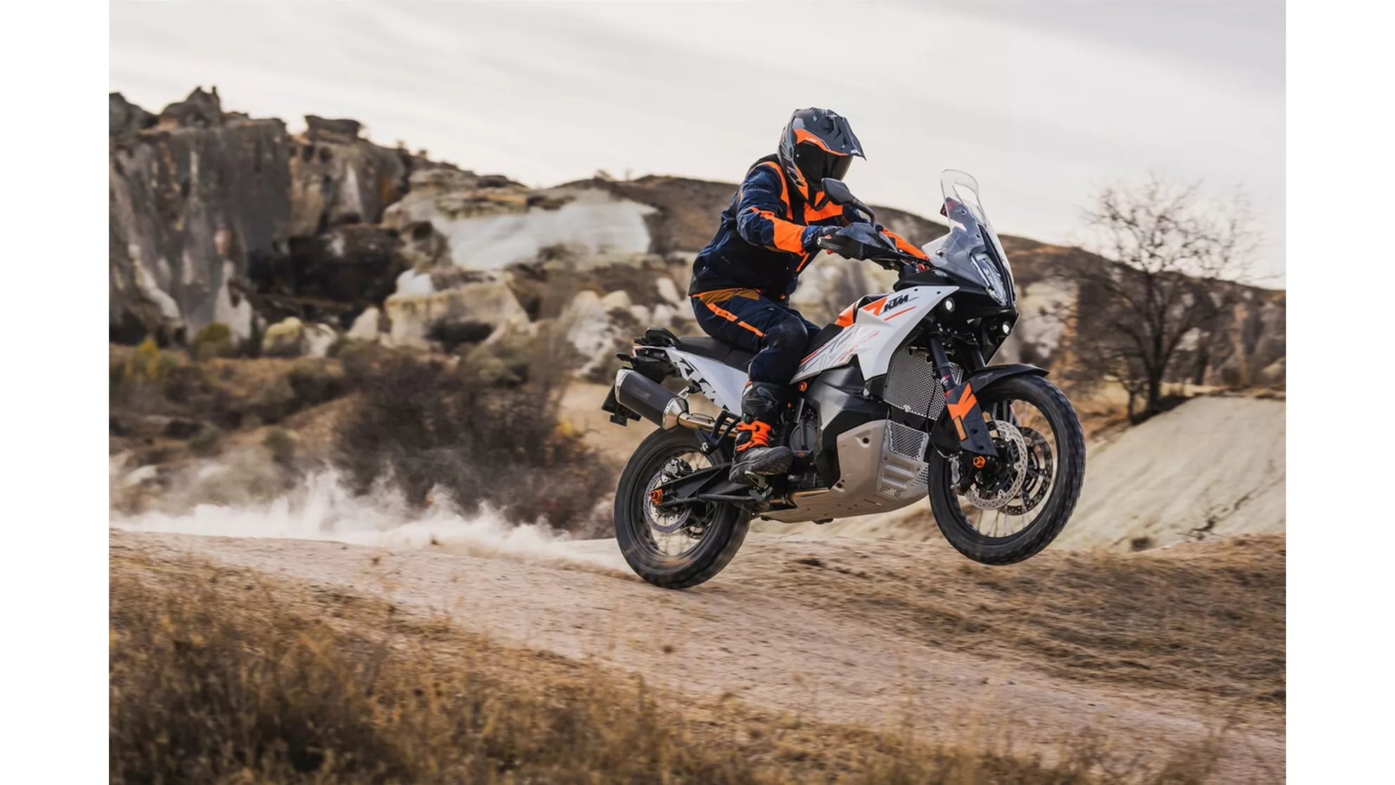 KTM 790 Adventure - Image 1 KTM 790 Adventure - Image 1