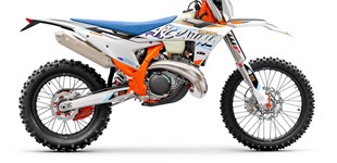 Honda CRF300 Rally 2023 vs KTM 300 EXC TBI Sixdays 2024