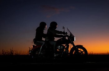 Royal Enfield Super Meteor 650 2024 - Bild 3