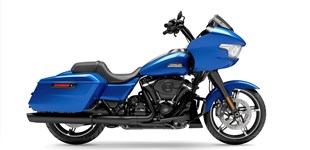 Indian Challenger Dark Horse 2023 vs Harley-Davidson Road Glide FLTRX 2024 Indian Challenger Dark Horse 2023 vs Harley-Davidson Road Glide FLTRX 2024
