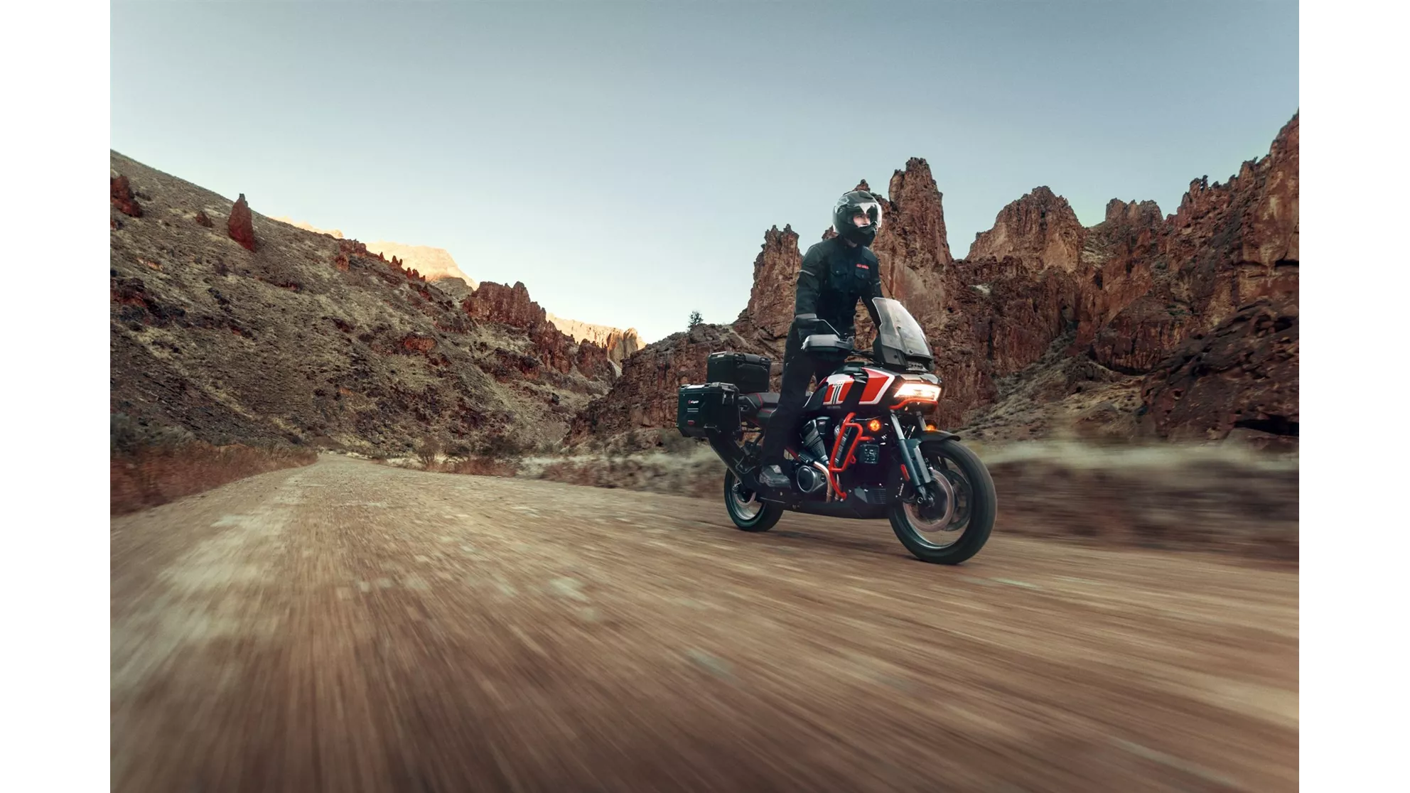 Harley-Davidson CVO Pan America - Resim 8