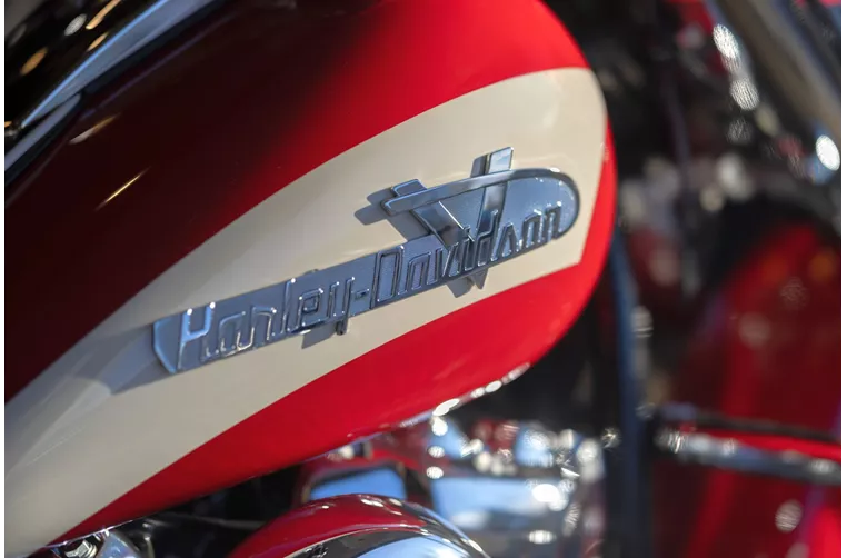 Harley-Davidson Hydra Glide Revival 2024 Harley-Davidson Hydra Glide Revival 2024