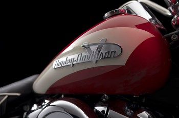 Harley-Davidson Hydra Glide Revival 2024 - Bild 5