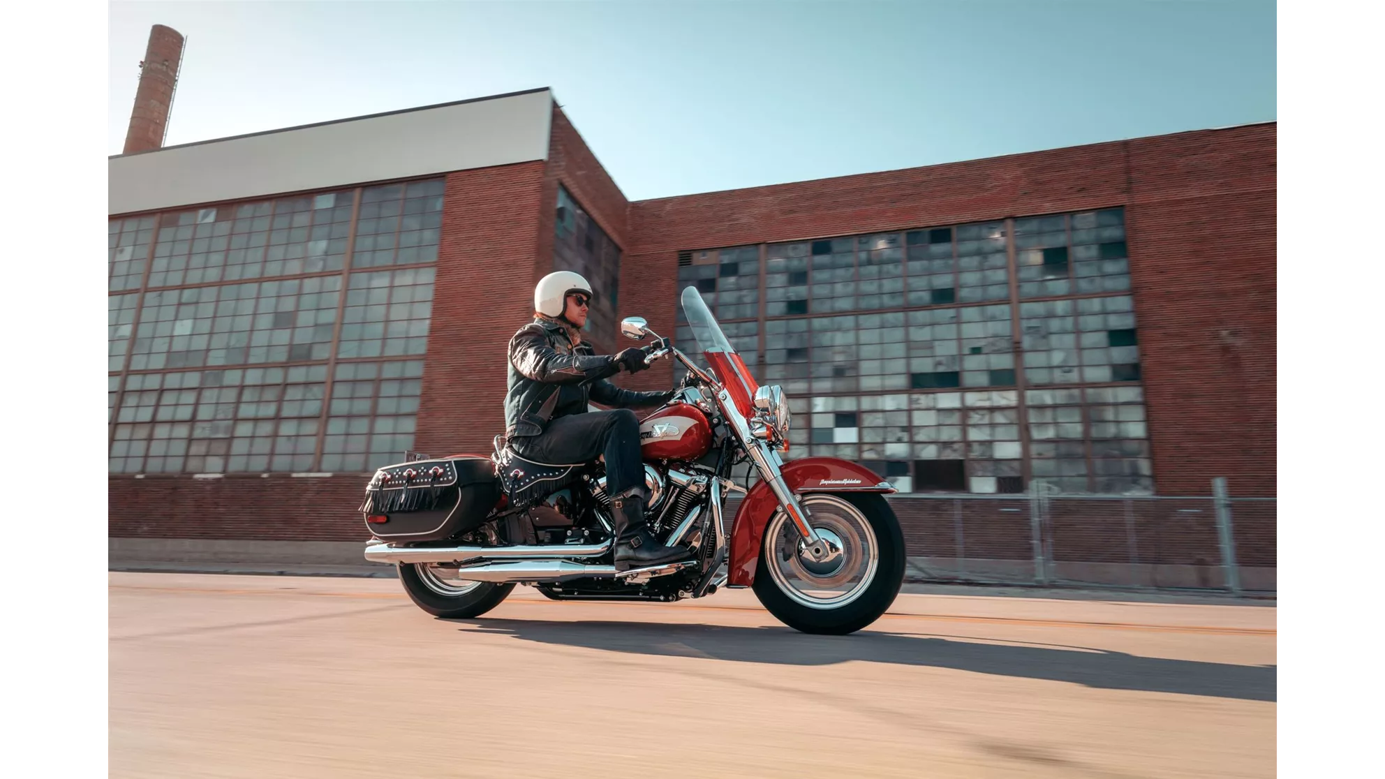 Harley-Davidson Hydra Glide Revival - Imagem 1
