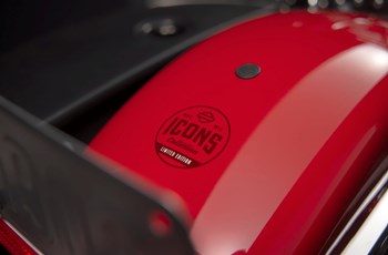 Harley-Davidson Hydra Glide Revival 2024 - Bild 8