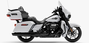 Harley-Davidson Touring Electra Glide Ultra Limited FLHTK 2024 vs Kawasaki VN 1700 Voyager 2013