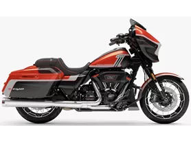 Harley-Davidson CVO Street Glide FLHXSE