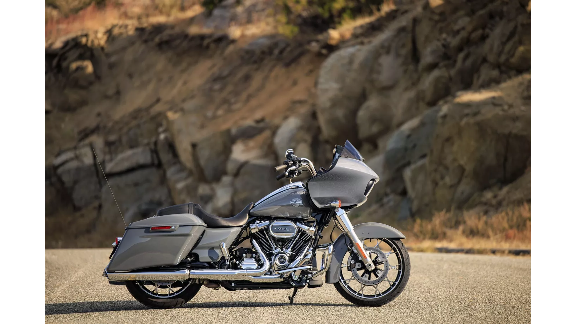 Harley-Davidson Touring Road Glide Special FLTRXS - Obrázek 17