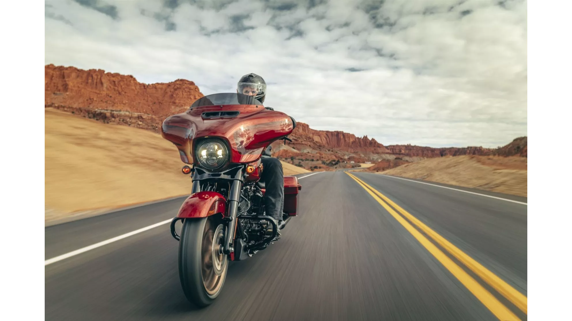 Harley-Davidson Touring Street Glide Special FLHXS - Resim 10