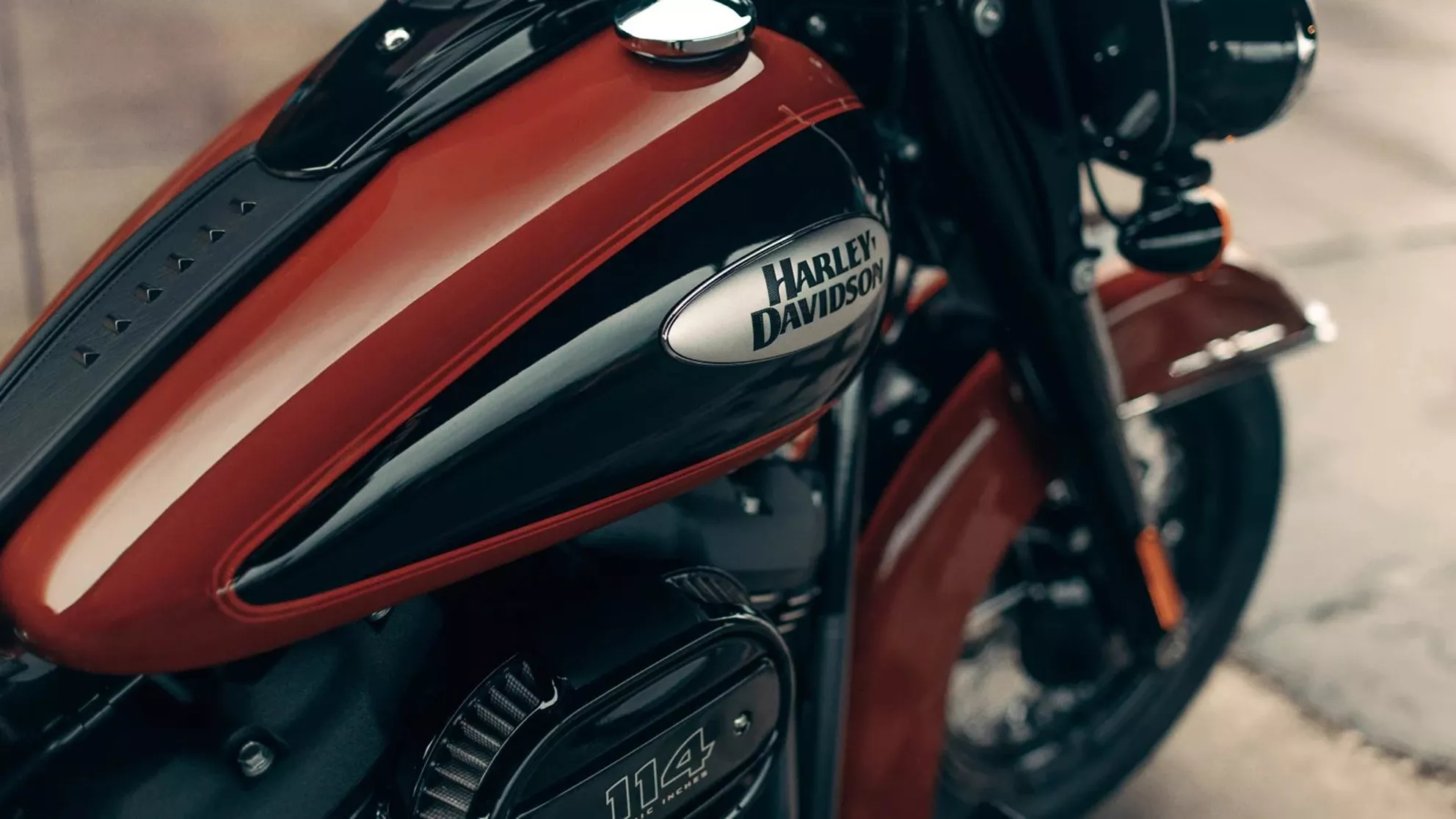 Harley-Davidson Softail Heritage Classic 114 FLHCS - Resim 4
