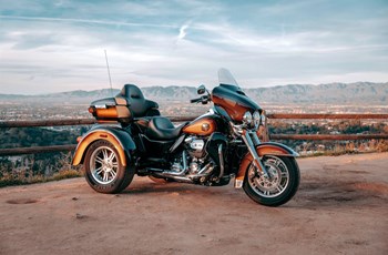 Harley-Davidson Tri Glide Ultra FLHTCUTG 2024 - Bild 10