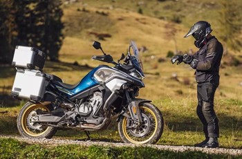 CFMOTO 800MT Touring 2024 - Bild 3 CFMOTO 800MT Touring 2024 - Bild 3